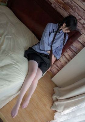 日韩乱伦撸撸_BD英语在线视频观看