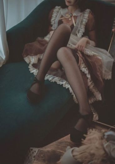 欧美小姐姐厚底妆_BD英语全集在线观看